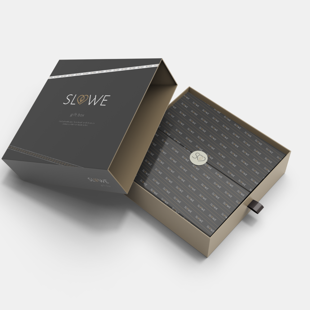 SLOWE dárková krabice na šperky a kosmetiku, černá s elegantním designem.