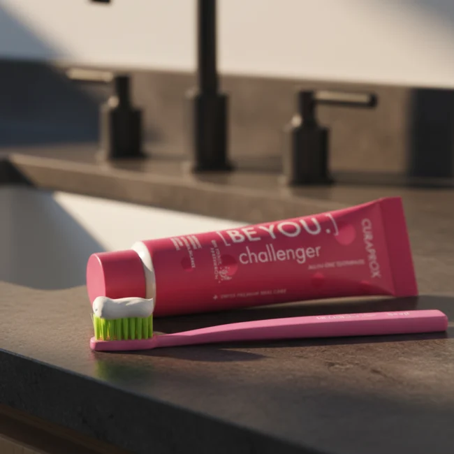 Firefly GeminiFlash High‑end macro product shot premium dental care aesthetic photorealistic. Luxury ba 407280 kopie